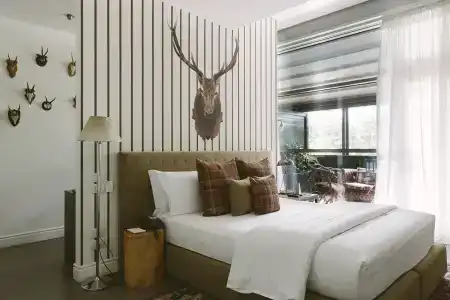 Aethos Milan - 3