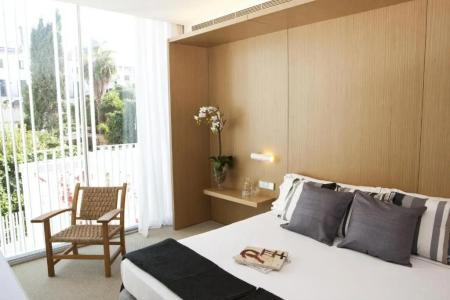 Alenti Sitges & Restaurant - 58
