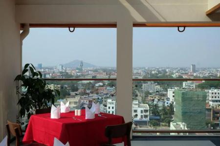 Ritz Grand Mandalay - 13