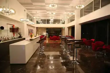 Altius Boutique - 15