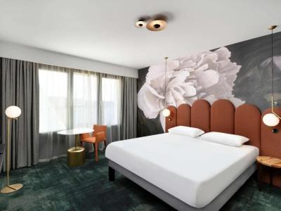 Mercure - 46
