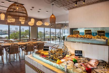 Radisson Blu, Dubai Deira Creek - 45