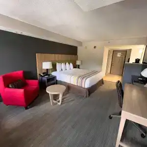 Country Inn & Suites by Radisson, South, TN - 38