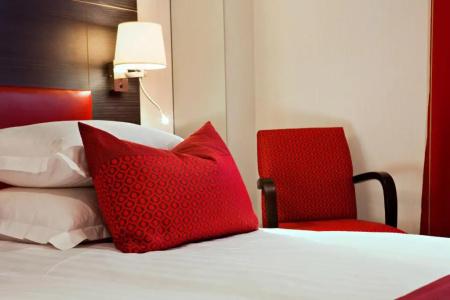 Best Western Plus Monopole Métropole - 61