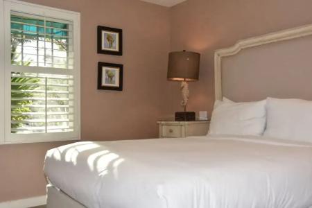 Franciscan Inn & Suites - 75