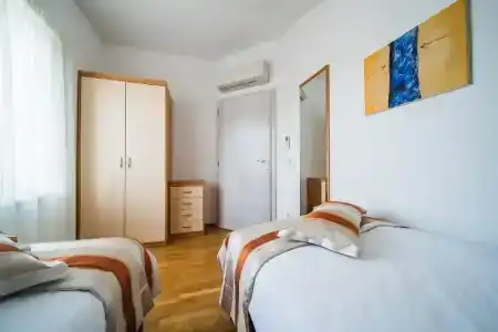 Pervanovo with Free Parking - 25