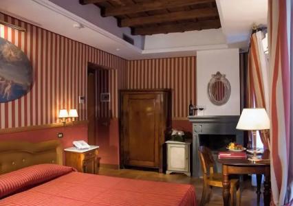 The Inn at the Spanish Steps - 13