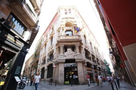 Levante Barcelona - 0