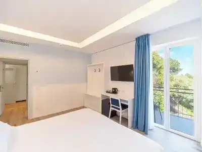 Cristina - 250