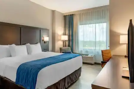 Comfort Inn & Suites Miami International Airport - 36