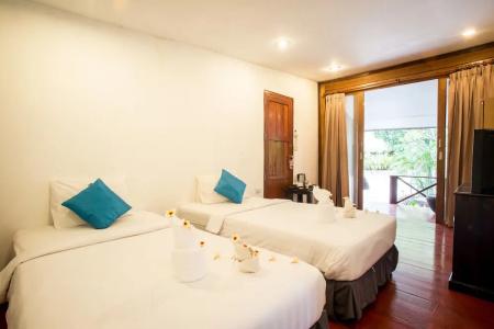 B52 Beach Resort - 23