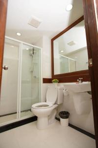 Chang Siam Inn - 8