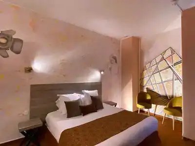 Hôtel des Augustins - 32