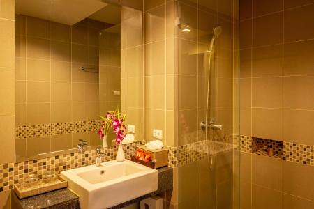 Patong Bay Hill Resort - Sha Plus - 13
