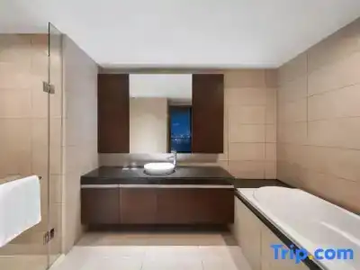 Hyatt Regency West Hanoi - 120
