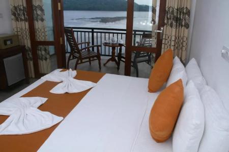 Sanu Lagoon Resort & Spa - 59