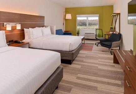 Holiday Inn Express & Suites - St. Petersburg - Madeira Beach, an IHG - 75