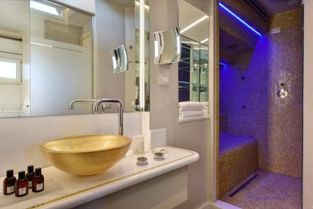 San Firenze Suites & Spa - 18