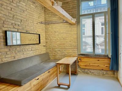 Lavender Circus Hostel, Doubles & Ensuites - 47
