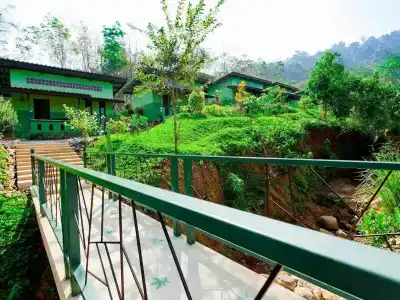 The Mouth Resort - Sha Extra Plus - 44