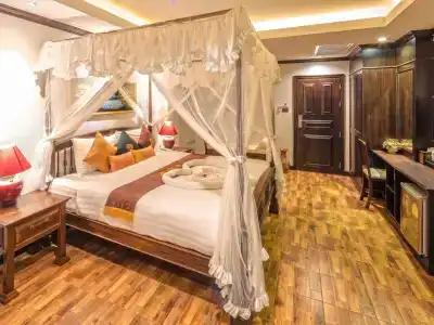 Tanawan Phuket - 2