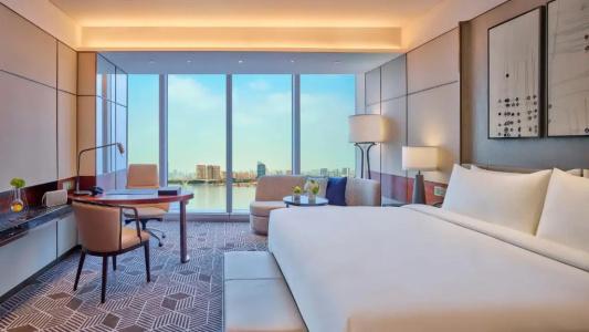 InterContinental Guangzhou Exhibition Center, an IHG - 86