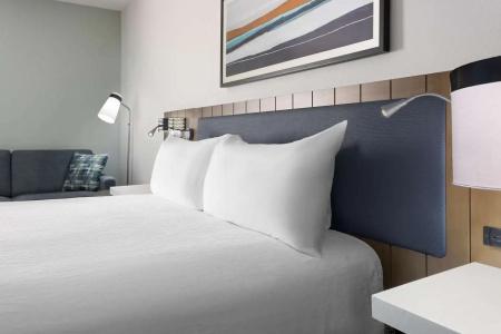 Hilton Garden Inn/Hanes Mall - 63