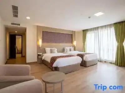 Crowne Imperial - 63