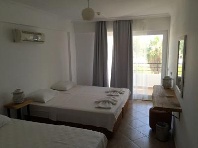 Pataros - 3