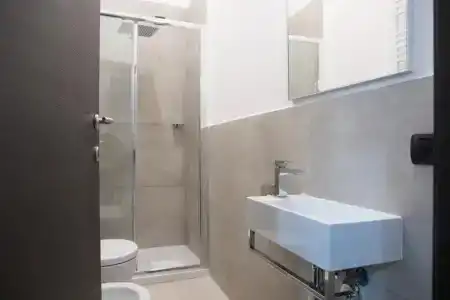 Bespoke Luxury Suites - 19