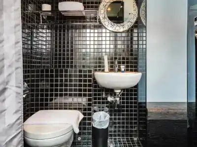 Porcelain By Jl Asia (Sg Clean) - 61