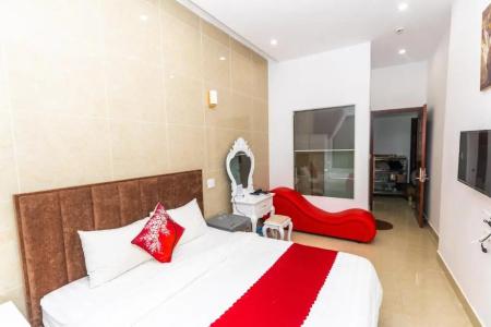 Ngan Pho Studio & - 75