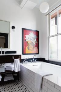 The Dwell, a Member of Designs - 184