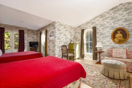 The Old Bank House - 149