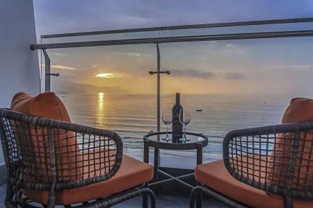 Le Sands Oceanfront Danang - 100