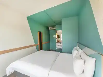 ibis budget Koeln Porz - 12