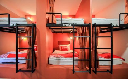 Oyo 426 All Day Hostel @ Sukhumvit - 6