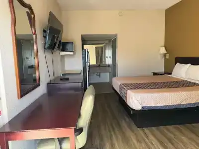 Budgetel Inn and Suites - Fort Gordon - 27