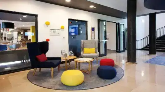 Holiday Inn Express - SaarbrüCken, An Ihg - 10