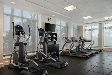 Hilton Garden Inn Oceanfront - 23