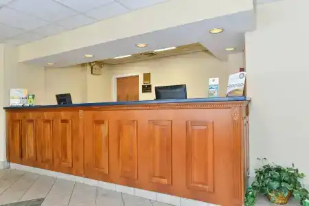 Quality Inn-Central Park Area - 29
