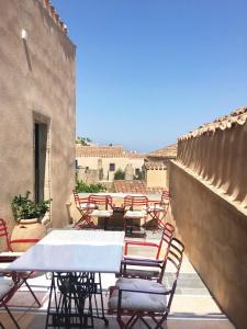 Ritsos Guesthouse - 64