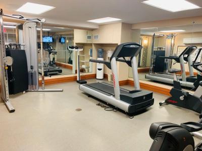 Holiday Inn Express and Suites, an IHG - 49