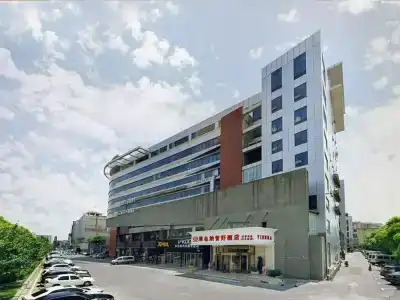 Vienna International Shanghai Hongqiao Airport Wanda - 8