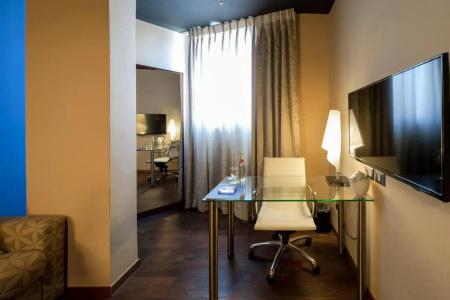 Port And Blue Tlv Boutique Suites - 33