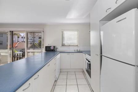 Noosa International - 41