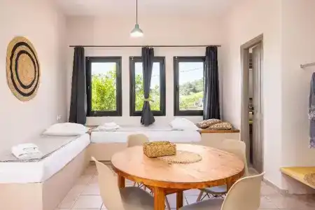 Nisea Samos - 51