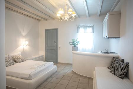 Onar and Suites - 102