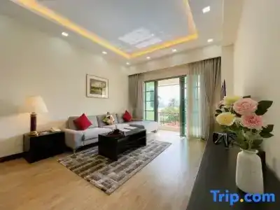 Diamond Westlake Suites - 75