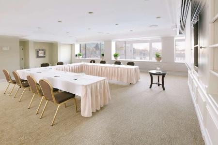 Stamford Plaza - 15